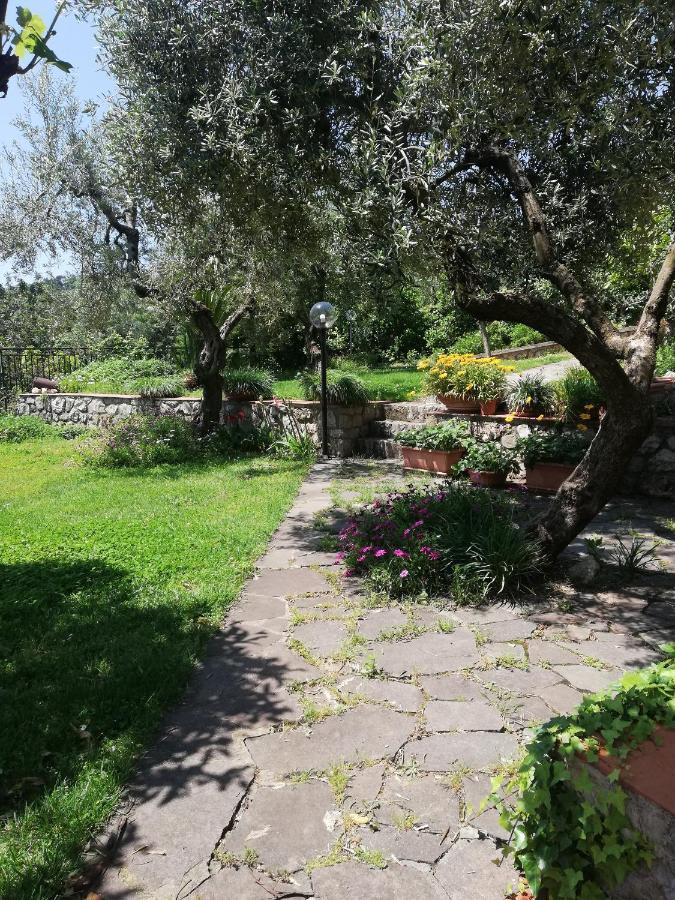 B&B Villa Paola Itri Exterior photo