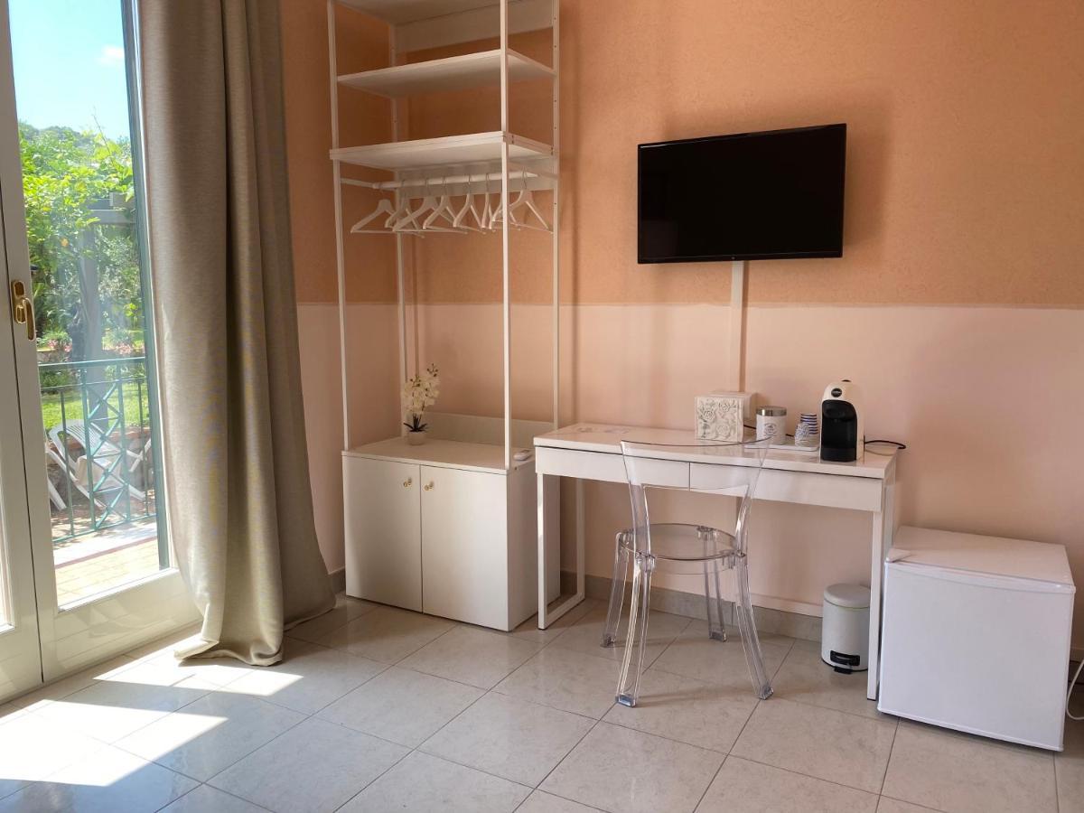 B&B Villa Paola Itri Exterior photo