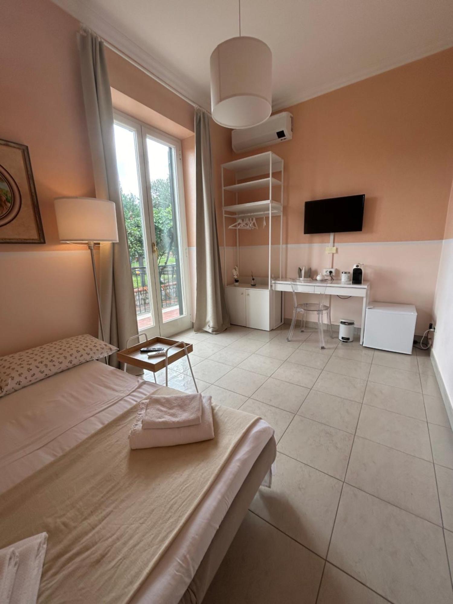 B&B Villa Paola Itri Exterior photo